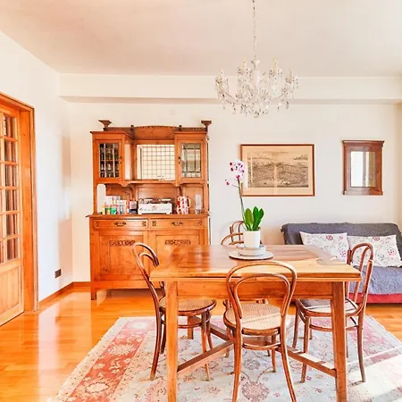 Guesthost - Ressmann 1 - 10 Min From Teatro Rossetti טריאסטה