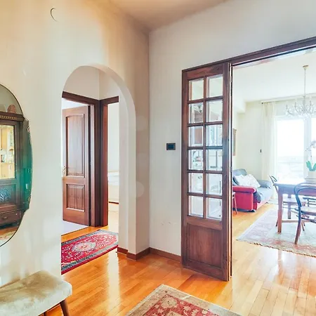 Apartmán Guesthost - Ressmann 1 - 10 Min From Teatro Rossetti Terst